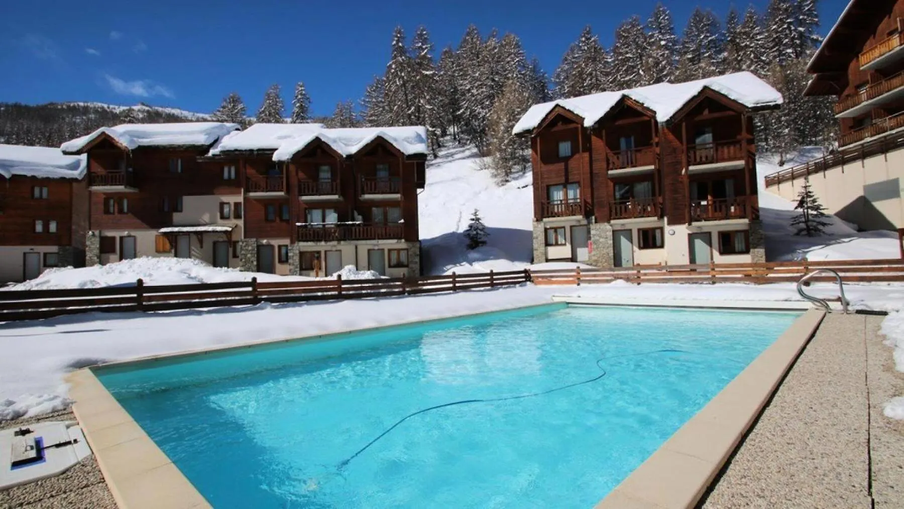 Residence Parc Aux Etoiles - A010Pae - Appt T2 Cabine Avec Terrasse - 4/6 Pers Mae-8684 Narreyroux France