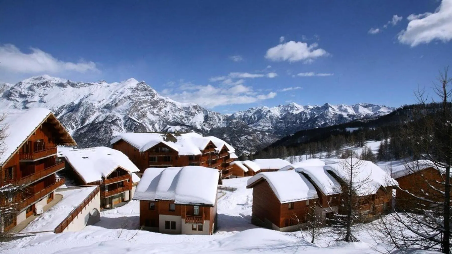 Apartment Residence Parc Aux Etoiles - A010Pae - Appt T2 Cabine Avec Terrasse - 4/6 Pers Mae-8684 Narreyroux